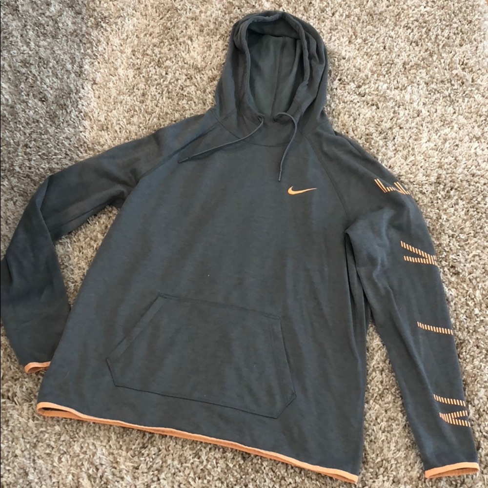 NIKE Dri-Fit Sweatshirt